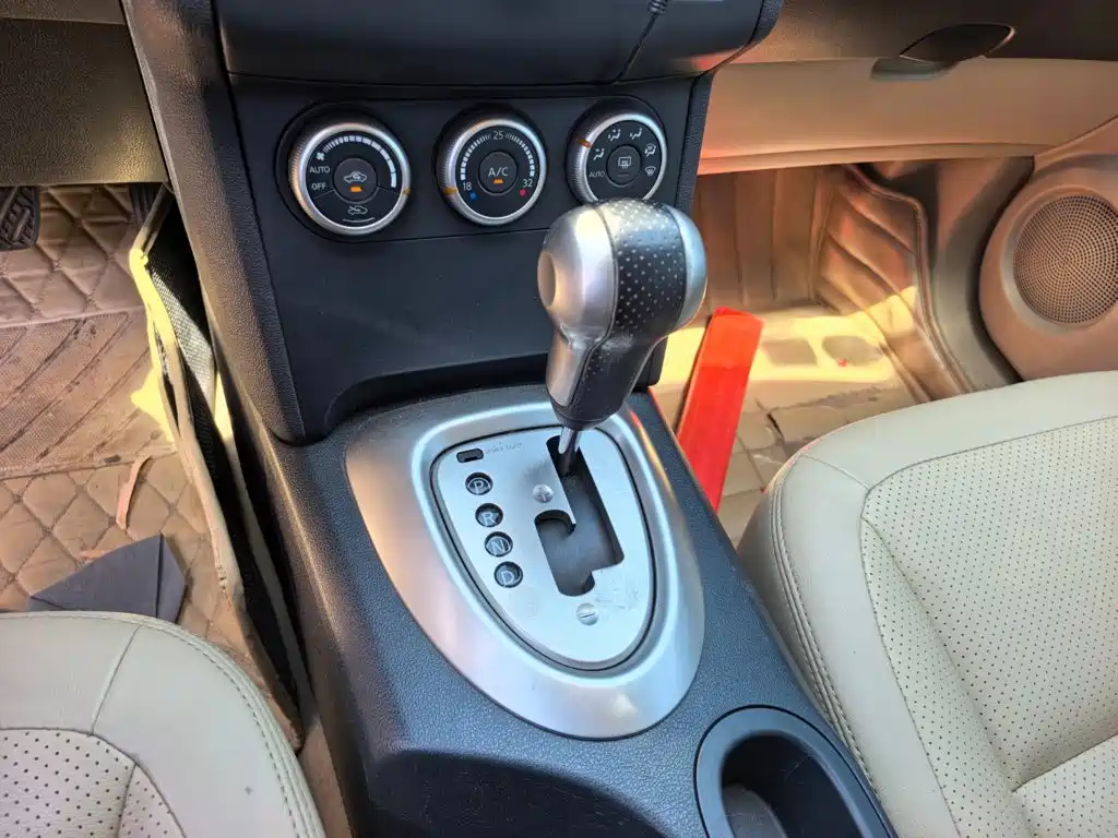 Nissan Qashqai 2013 — фото 14