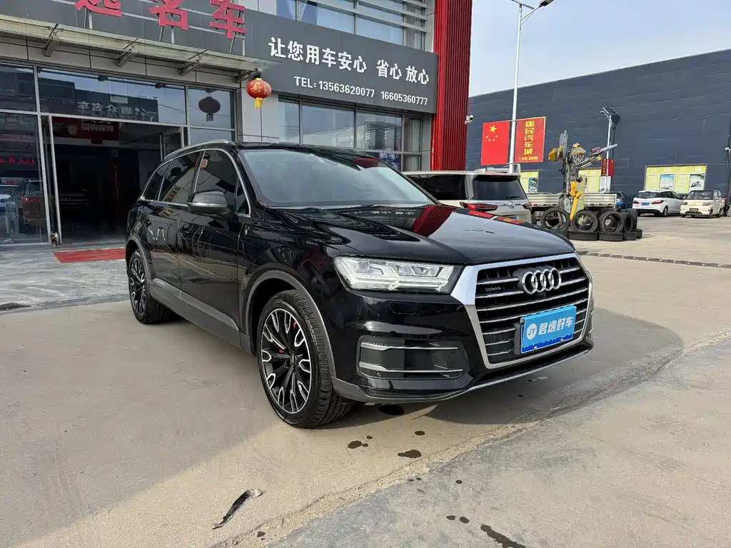 Audi Q7 2018 — фото 2