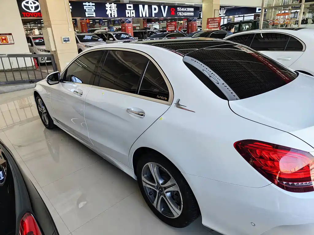 Mercedes-Benz C-Class 2020 — фото 5
