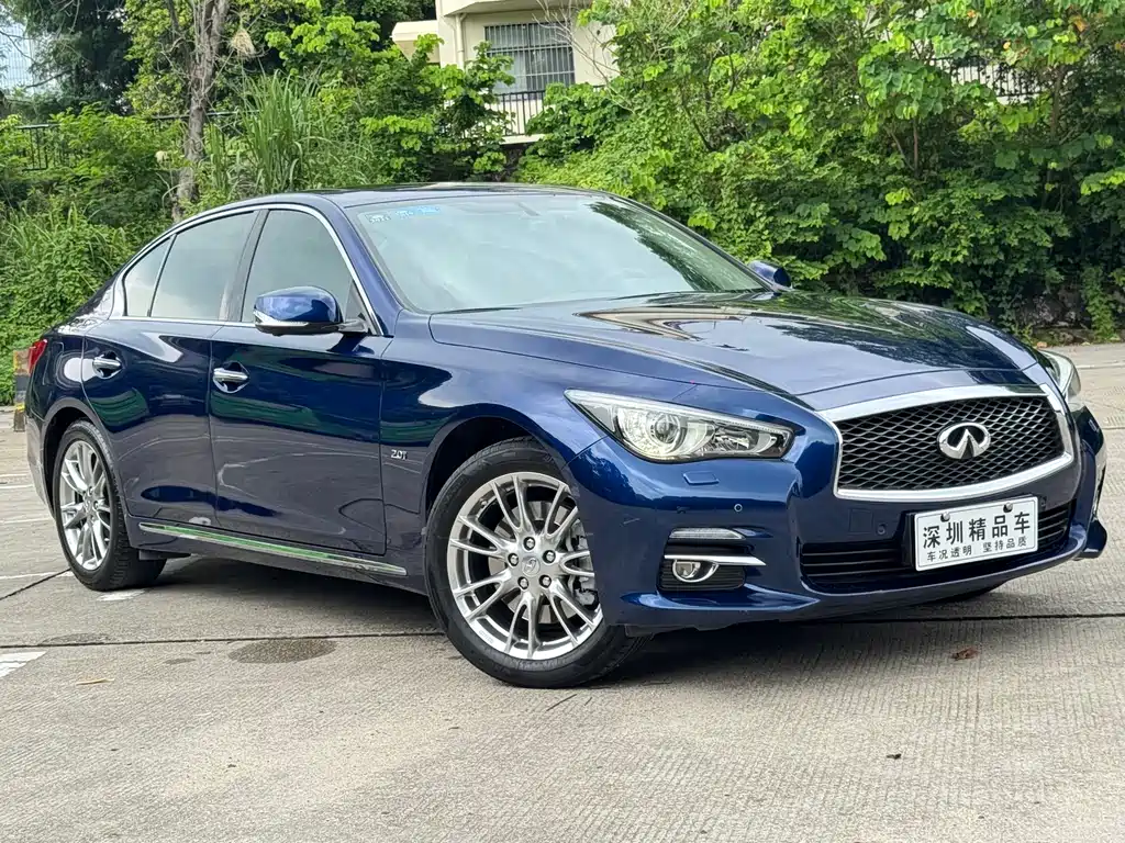 Infiniti Q50L 2017 — фото 4