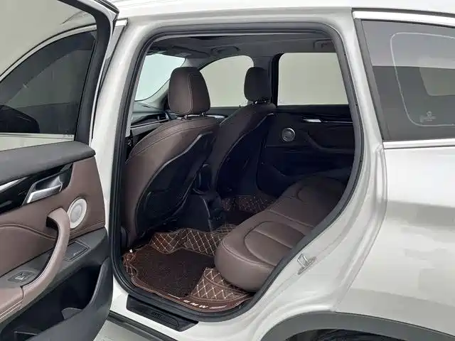 BMW X1 2021 — фото 18