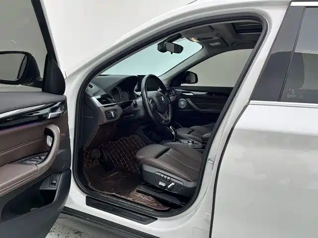 BMW X1 2021 — фото 22