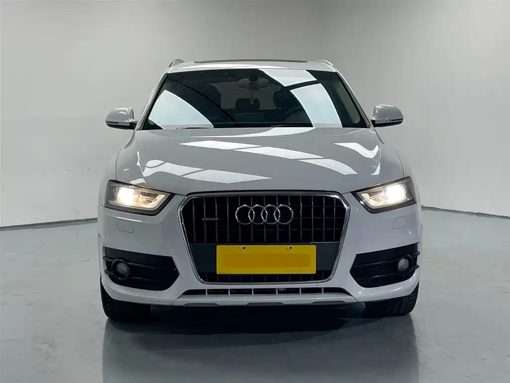 Audi Q3 2013 — фото 2