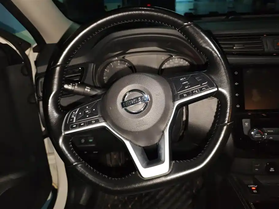 Nissan X-Trail 2020 — фото 15