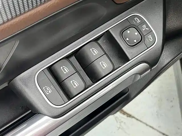 Mercedes-Benz GLB 2020 — фото 27