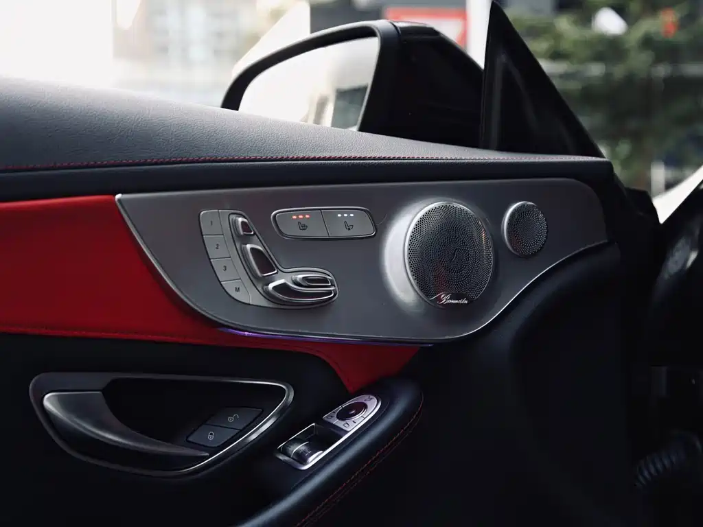 Mercedes-Benz C-Class AMG 2019 — фото 13