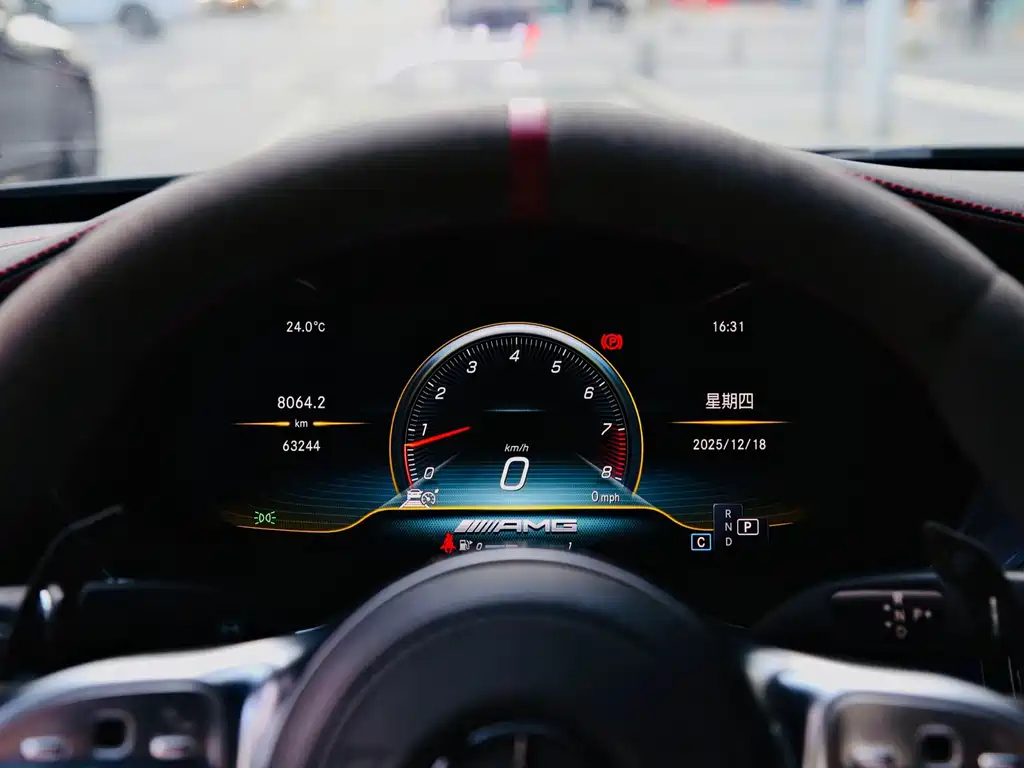 Mercedes-Benz C-Class AMG 2019 — фото 12