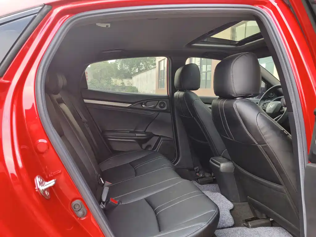 Honda Civic 2020 — фото 16