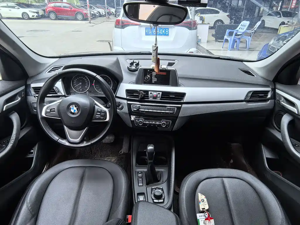 BMW X1 2016 — фото 10