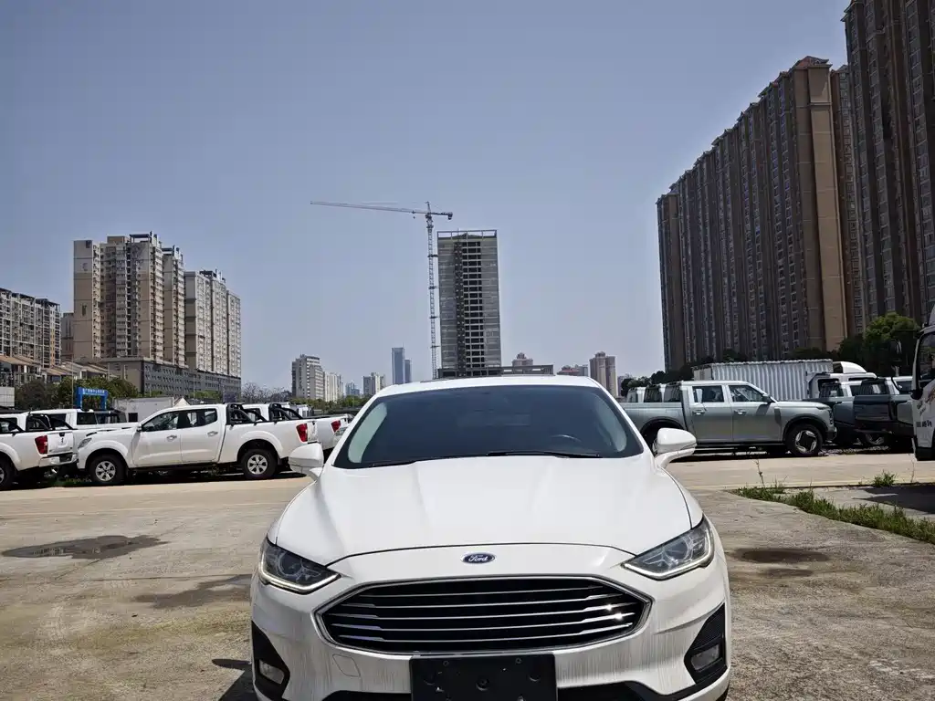 Ford Mondeo 2021 — фото 2