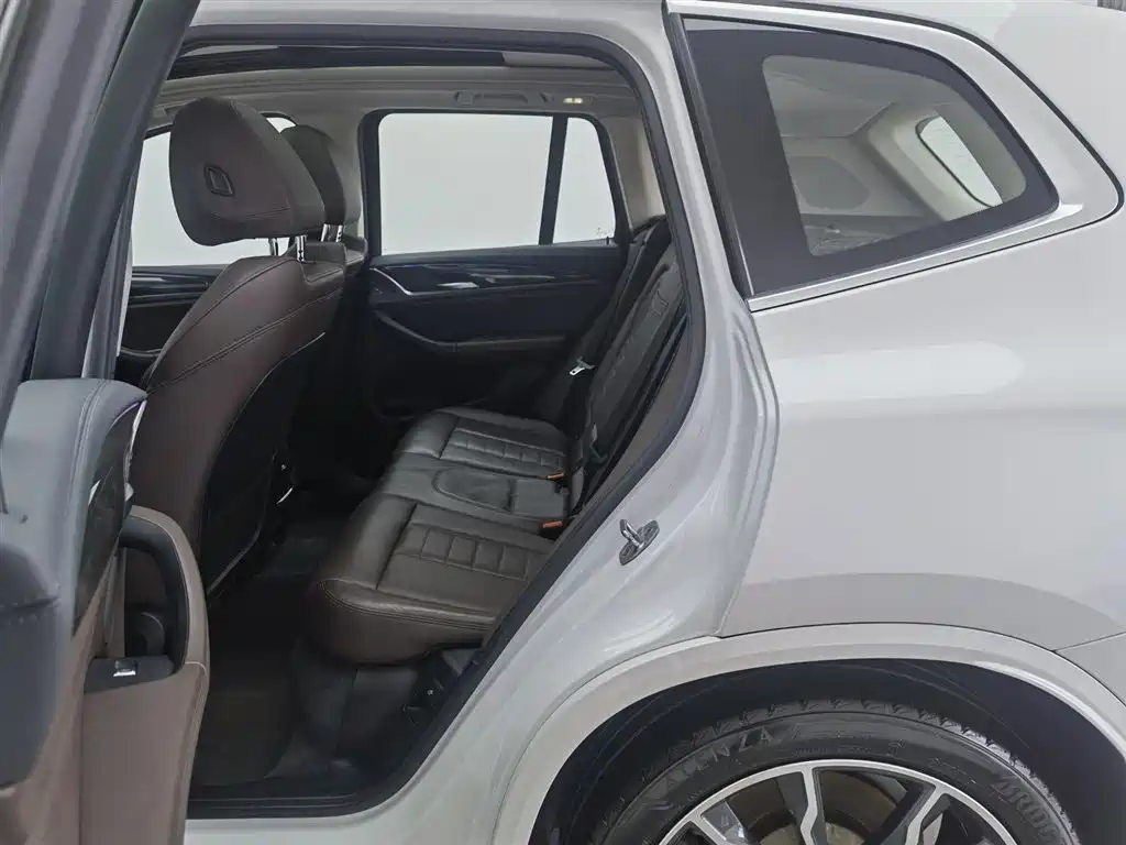 BMW X3 2020 — фото 15