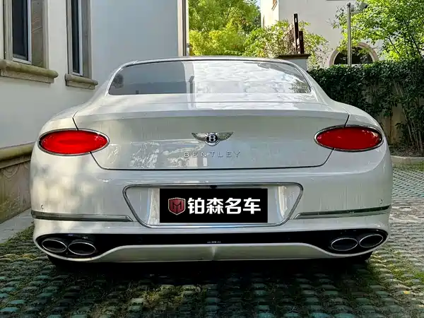 Bentley Continental 2021