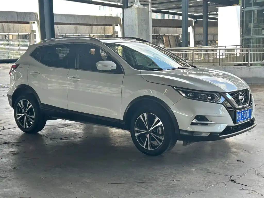 Nissan Qashqai 2022 — фото 3