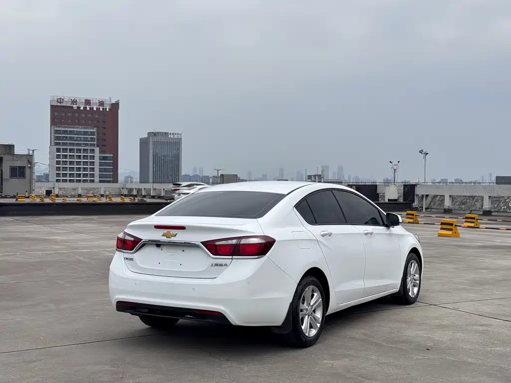 Chevrolet Cruze 2015