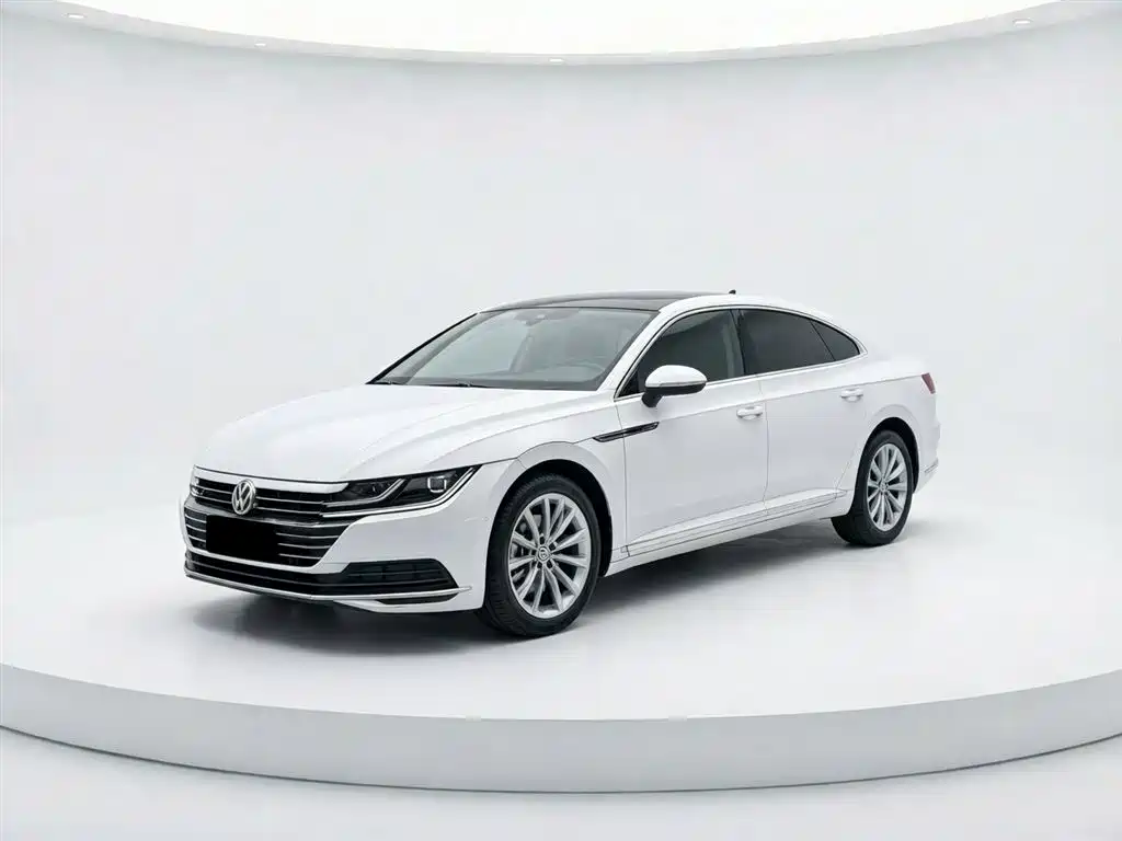 Volkswagen CC 2019 — фото 1