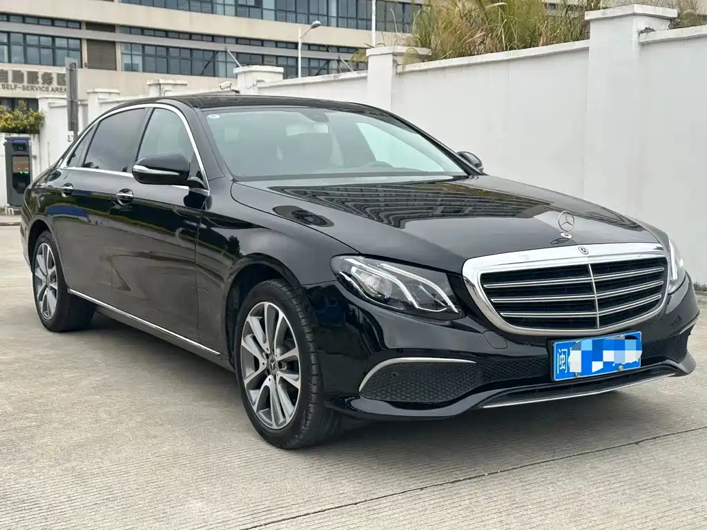 Mercedes-Benz E-Class 2019 — фото 3
