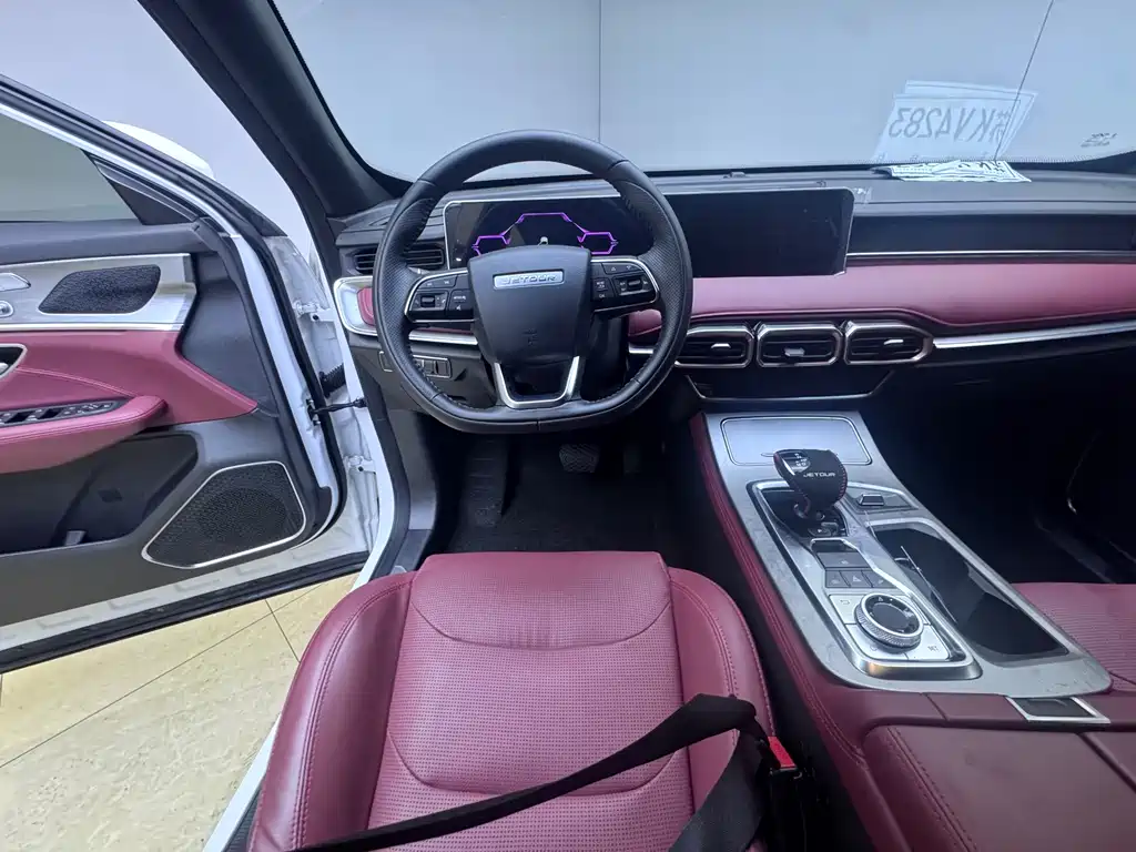 Jetour X70 PLUS 2022 — фото 13
