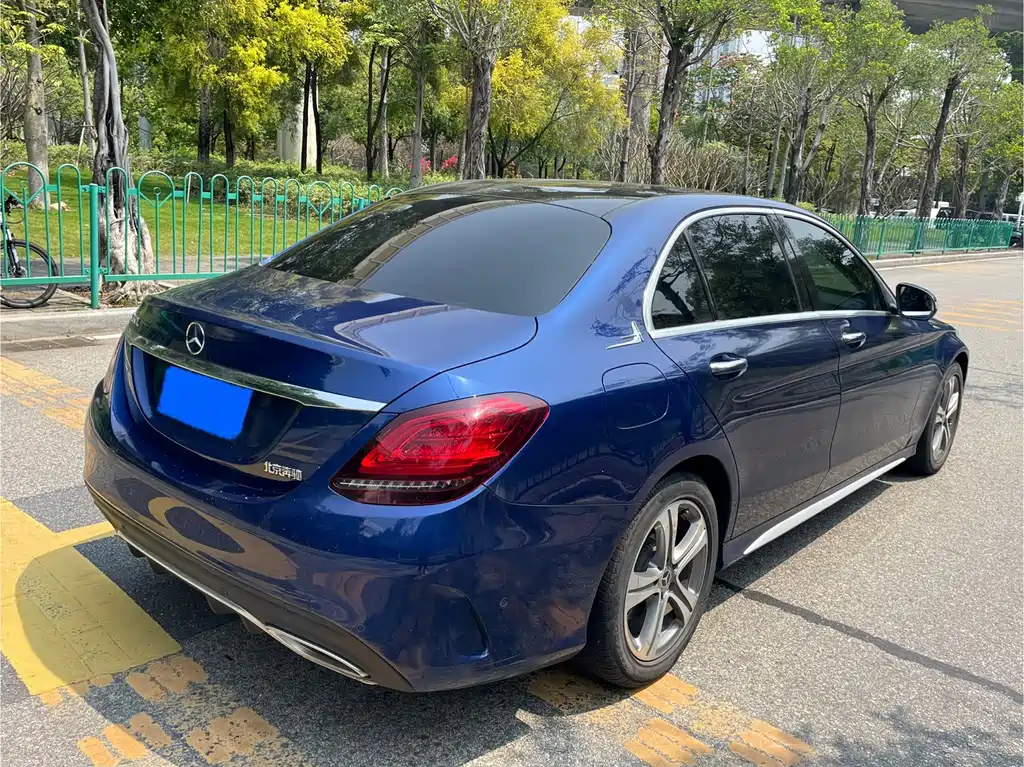 Mercedes-Benz C-Class 2019