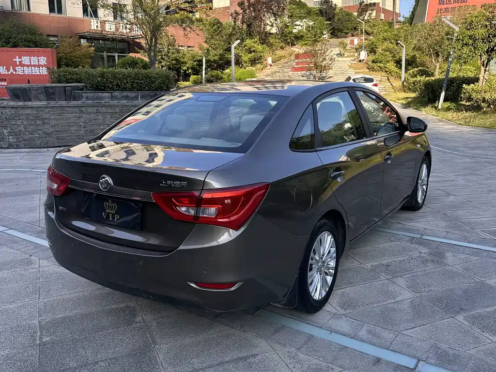 Buick Excelle 2017