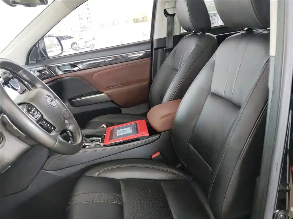 GAC Motor Trumpchi GS8 2019 — фото 15