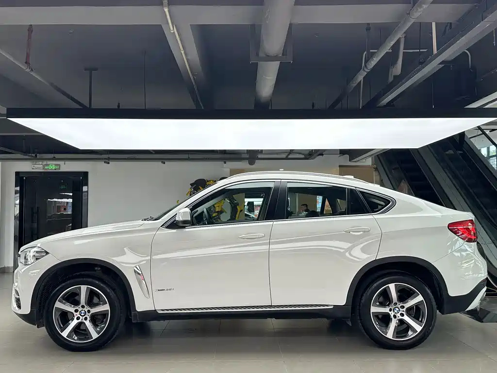 BMW X6 2015 — фото 3