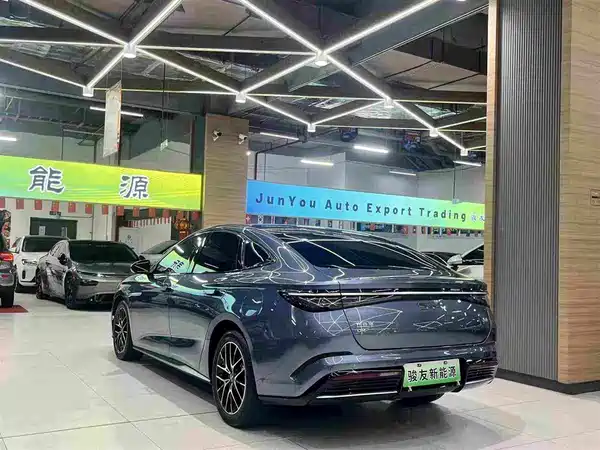 BYD Seal 2023