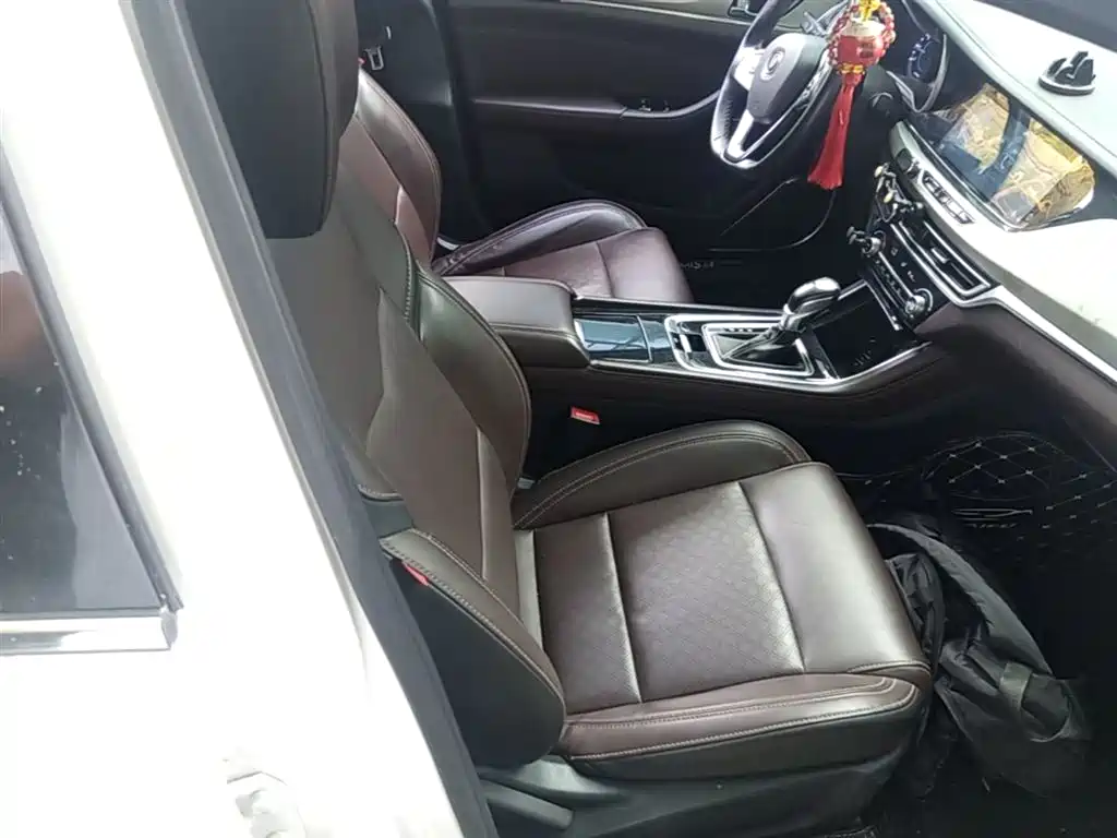 Changan Eado 2018 — фото 25
