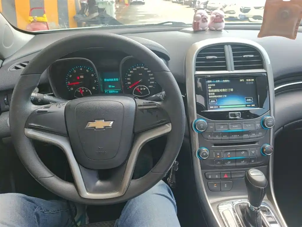 Chevrolet Malibu 2015 — фото 10