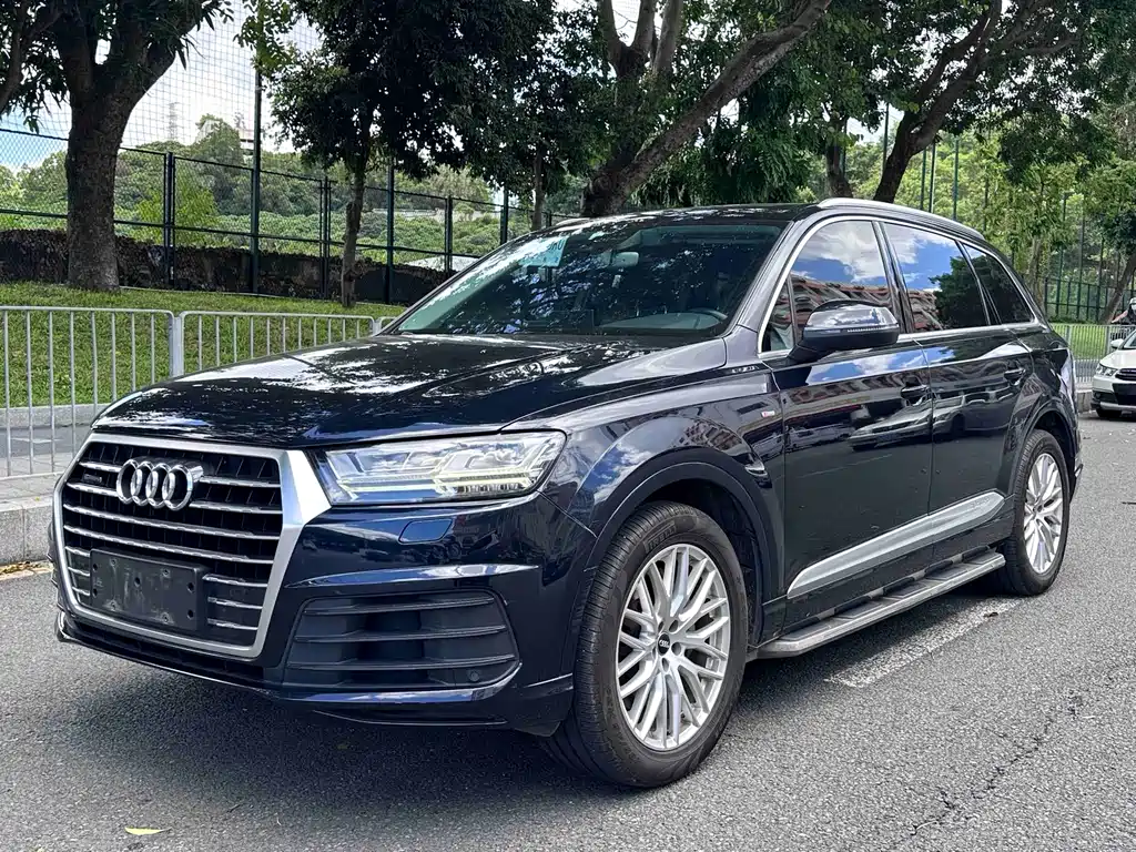 Audi Q7 2016