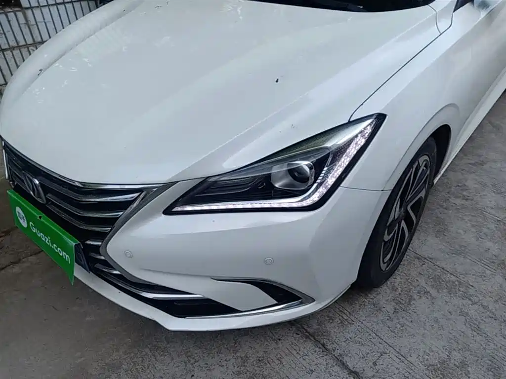 Changan Eado 2018 — фото 24