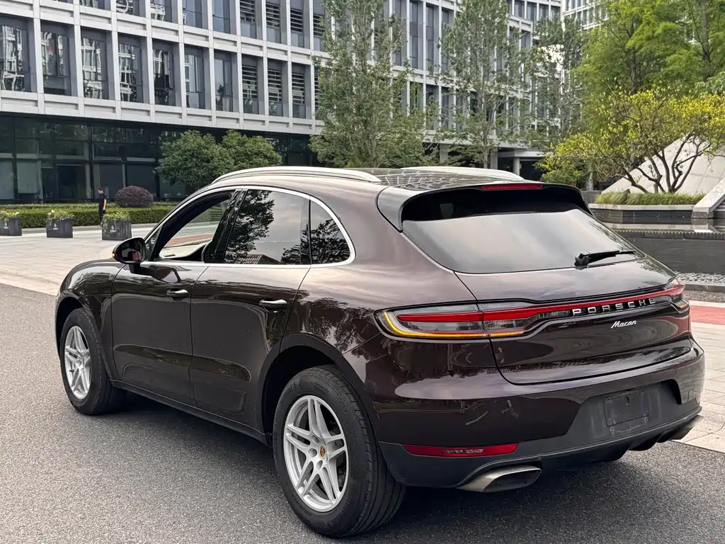 Porsche Macan 2019 — фото 7