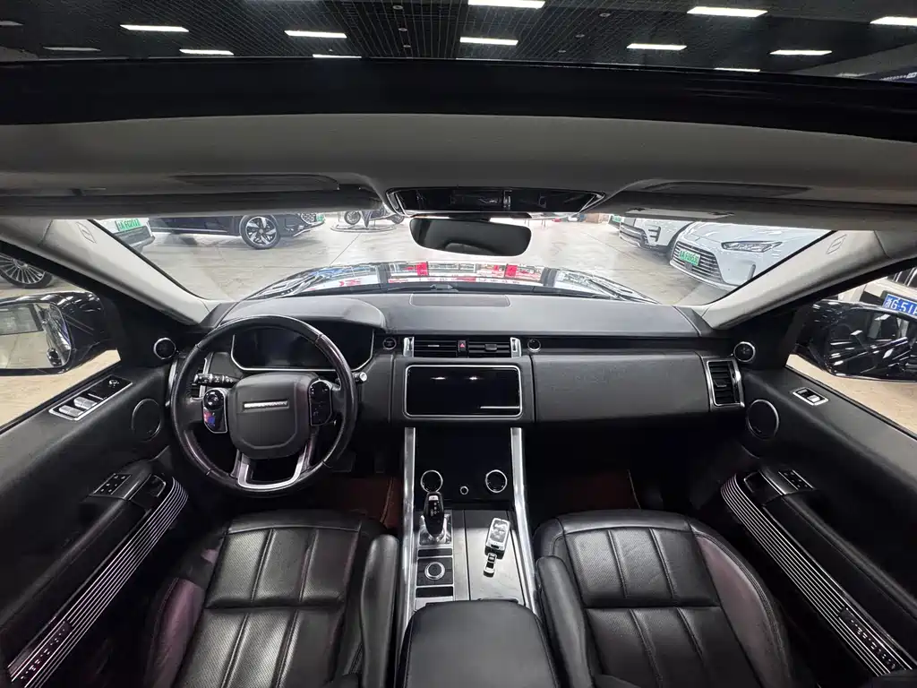 Land Rover Sport PHEV 2021 — фото 15