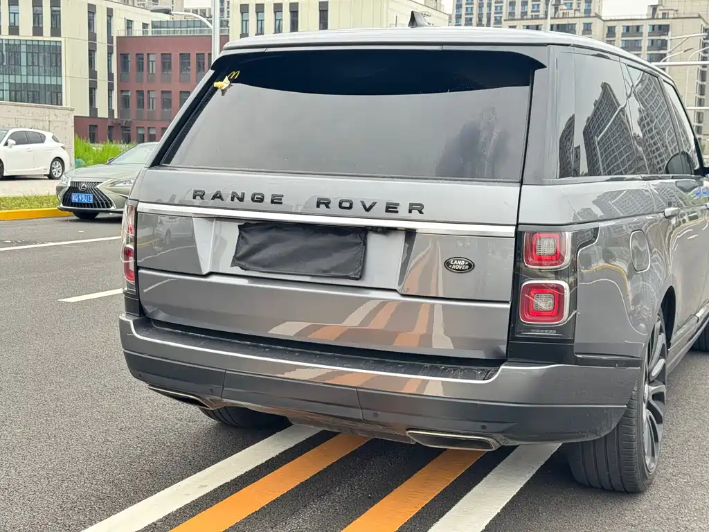 Land Rover Range Rover 2020 — фото 5