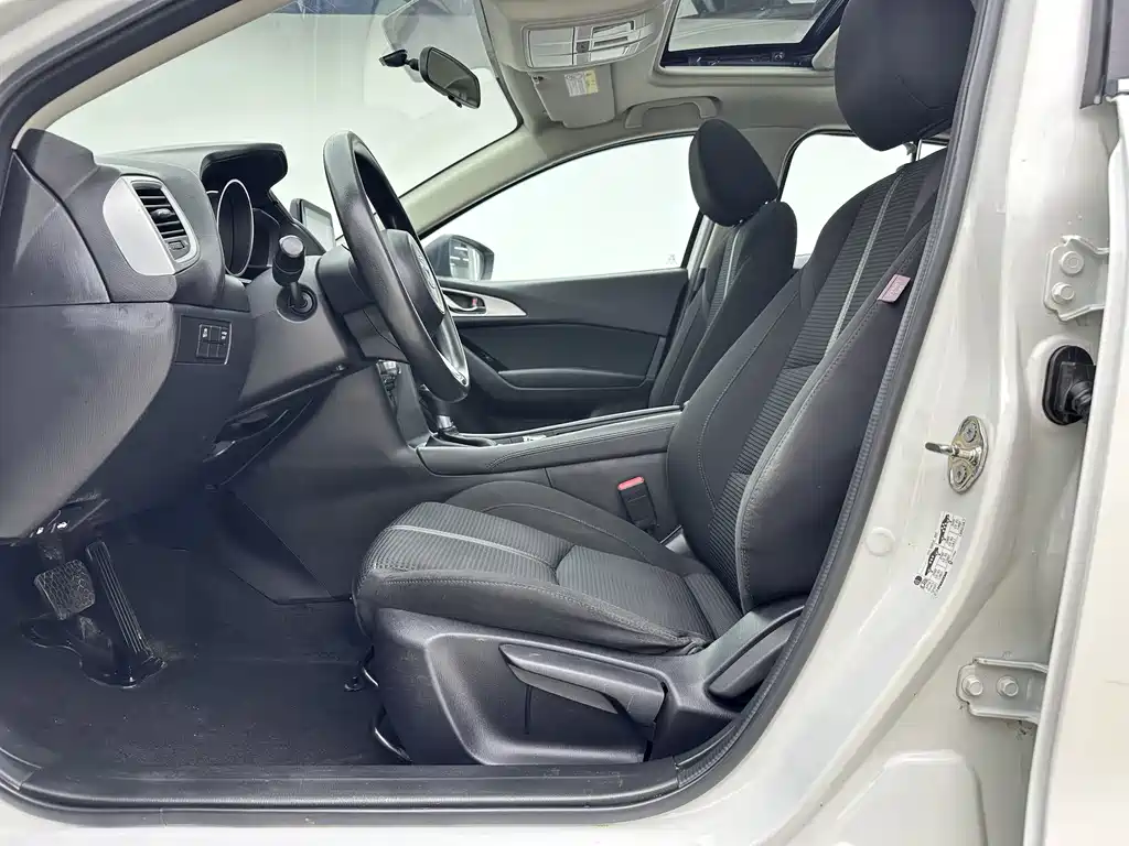 Mazda 3 Angkesela 2018