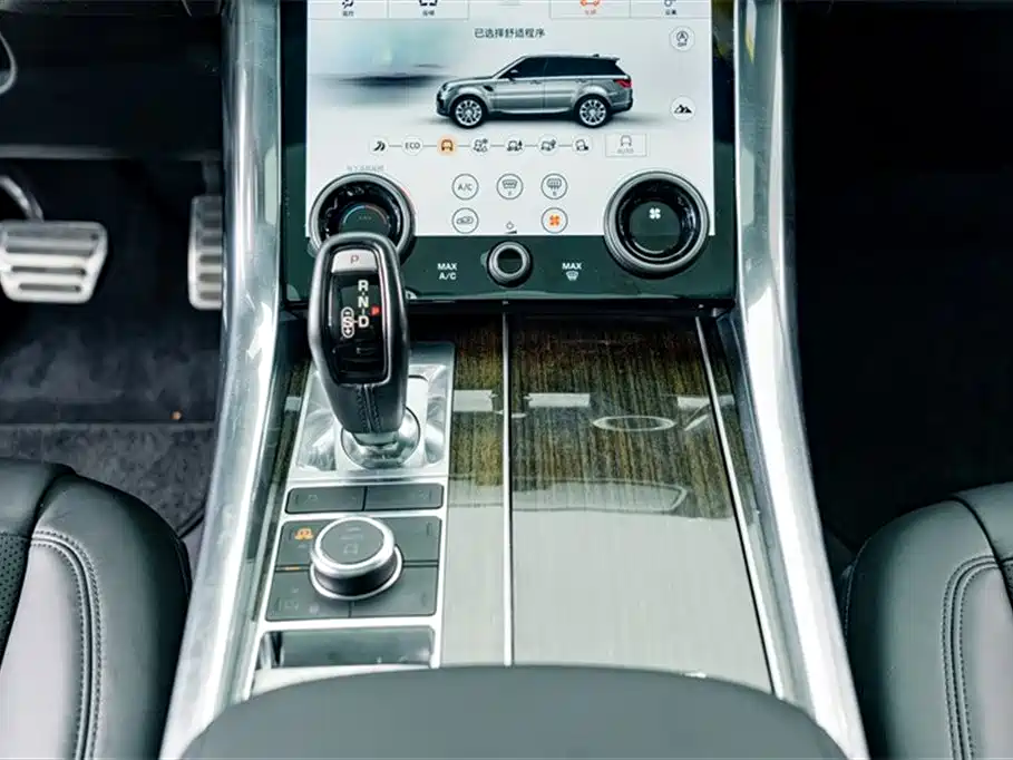 Land Rover Sport PHEV 2018 — фото 11