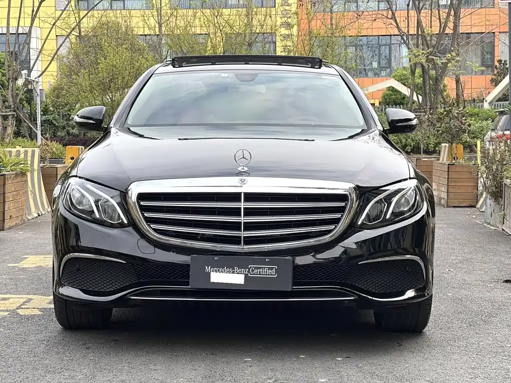 Mercedes-Benz E-Class 2017 — фото 3