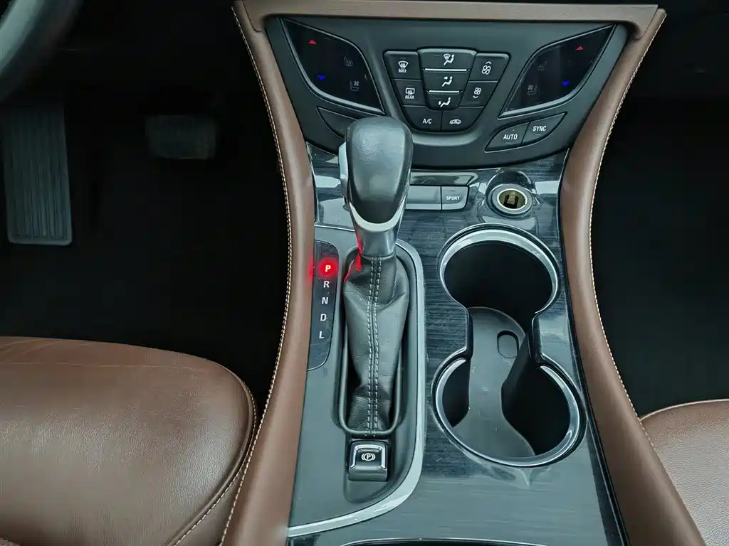 Buick Envision Plus 2019 — фото 13