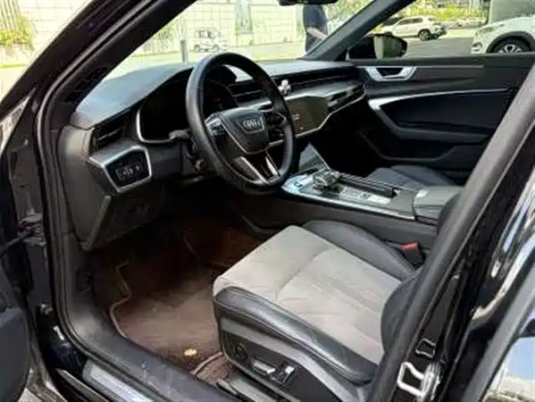 Audi A6L 2023