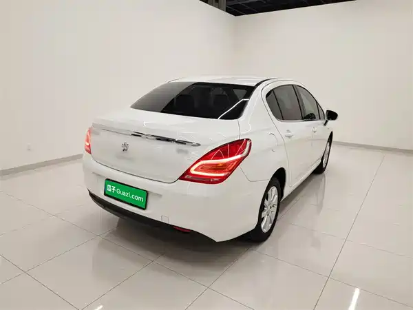 Peugeot 308 2014
