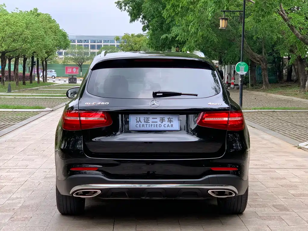 Mercedes-Benz GLC 2017 — фото 17