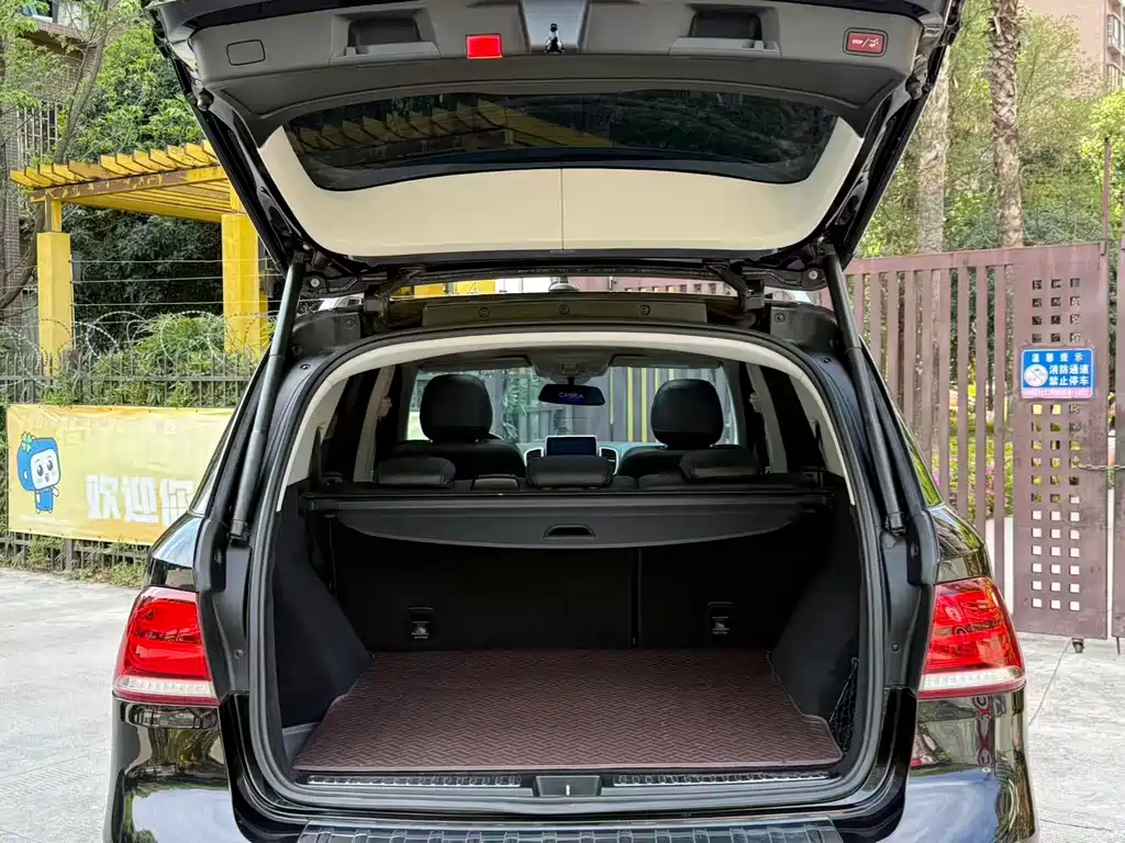 Mercedes-Benz GLE 2015 — фото 12