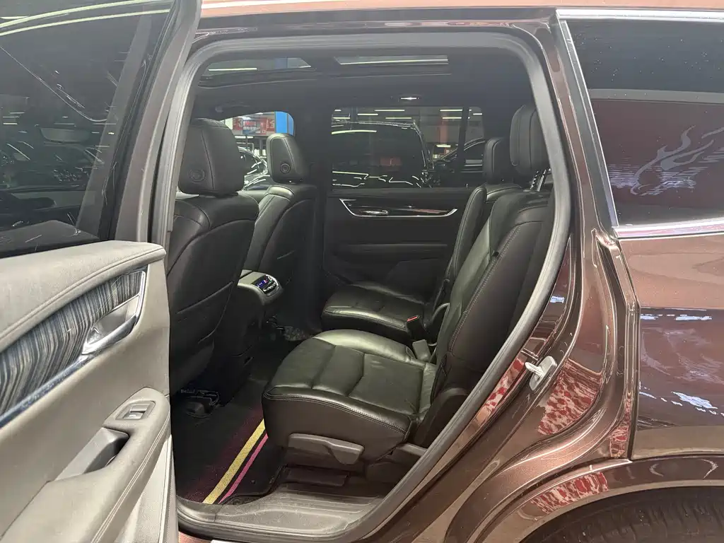 Cadillac XT6 2020
