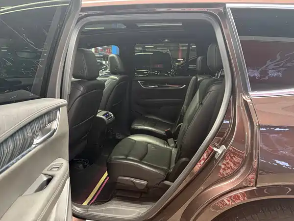 Cadillac XT6 2020