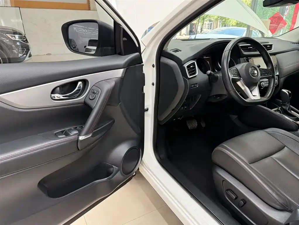 Nissan Qashqai 2022 — фото 8