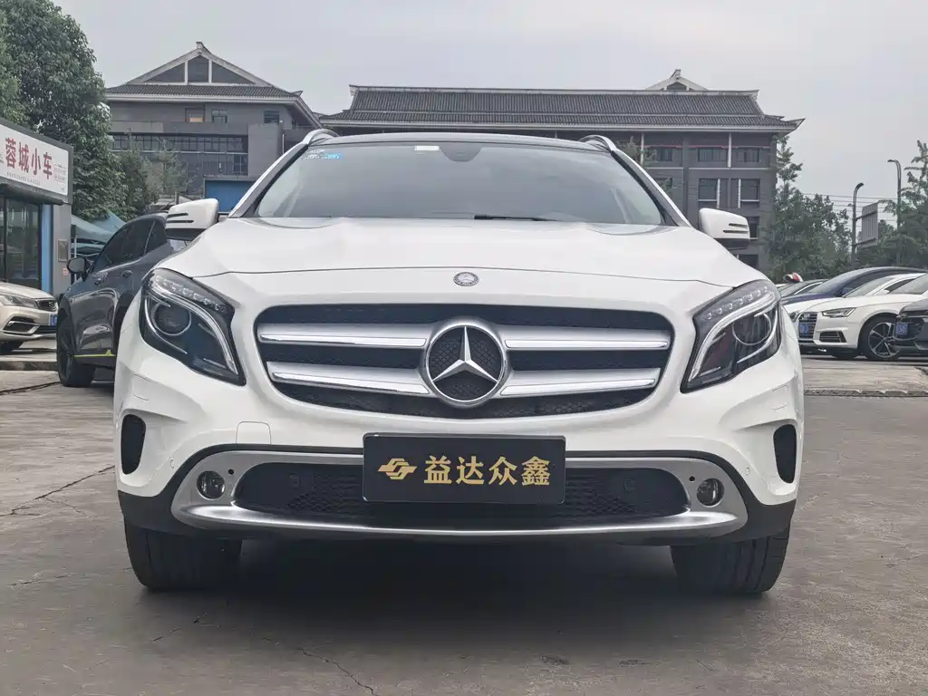 Mercedes-Benz GLA 2017
