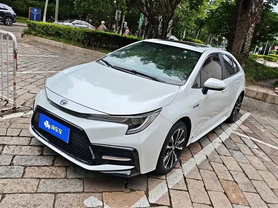 Toyota Levin 2020 — фото 1