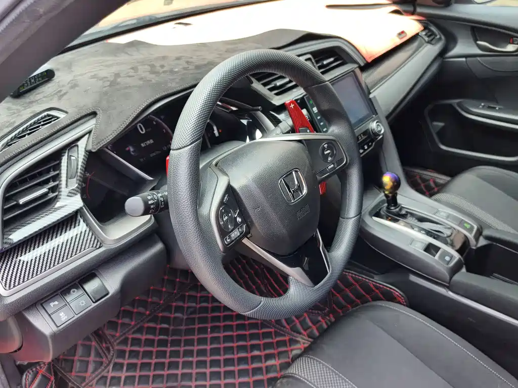 Honda Civic 2020 — фото 14