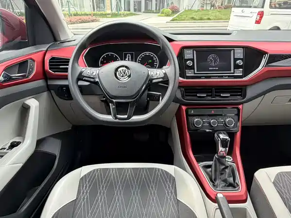 Volkswagen T-Cross 2020