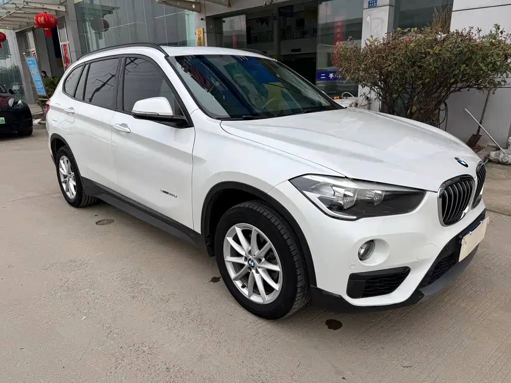 BMW X1 2018 — фото 3
