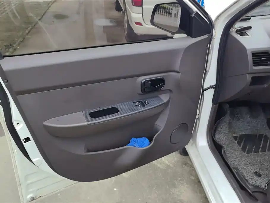 Wuling Hongguang 2019